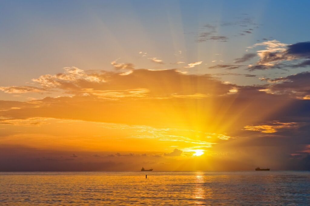 如何規劃你的看日出之旅：交通、時間及活動指南