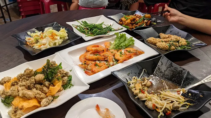 小琉球兩天一夜輕旅行｜浮潛、獨木舟、水上自行車與海島美食全體驗