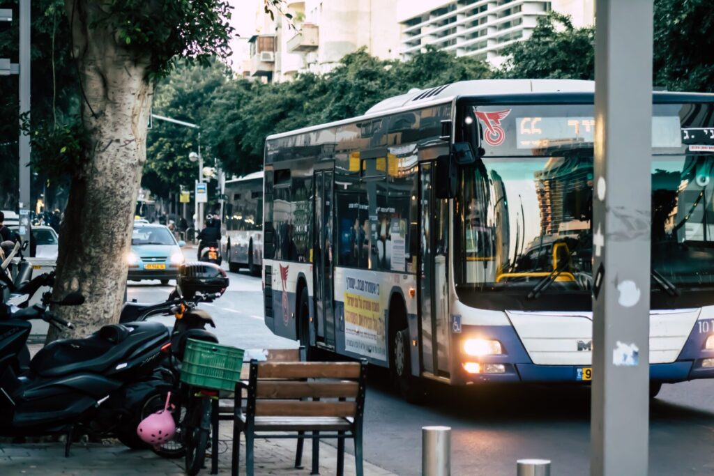 台北行程交通攻略：捷運、公車與自行車租借全指南