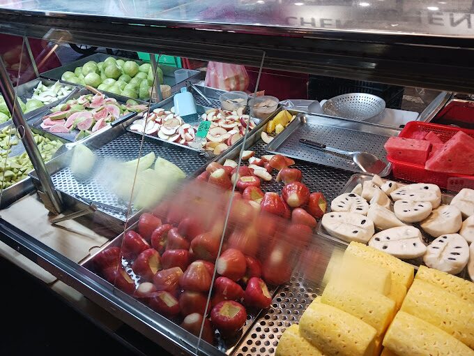 深度探索台北景點夜市文化：不可錯過的小吃推薦