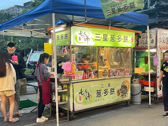 探索宜蘭景點與夜市美食：羅東夜市必吃小吃排行