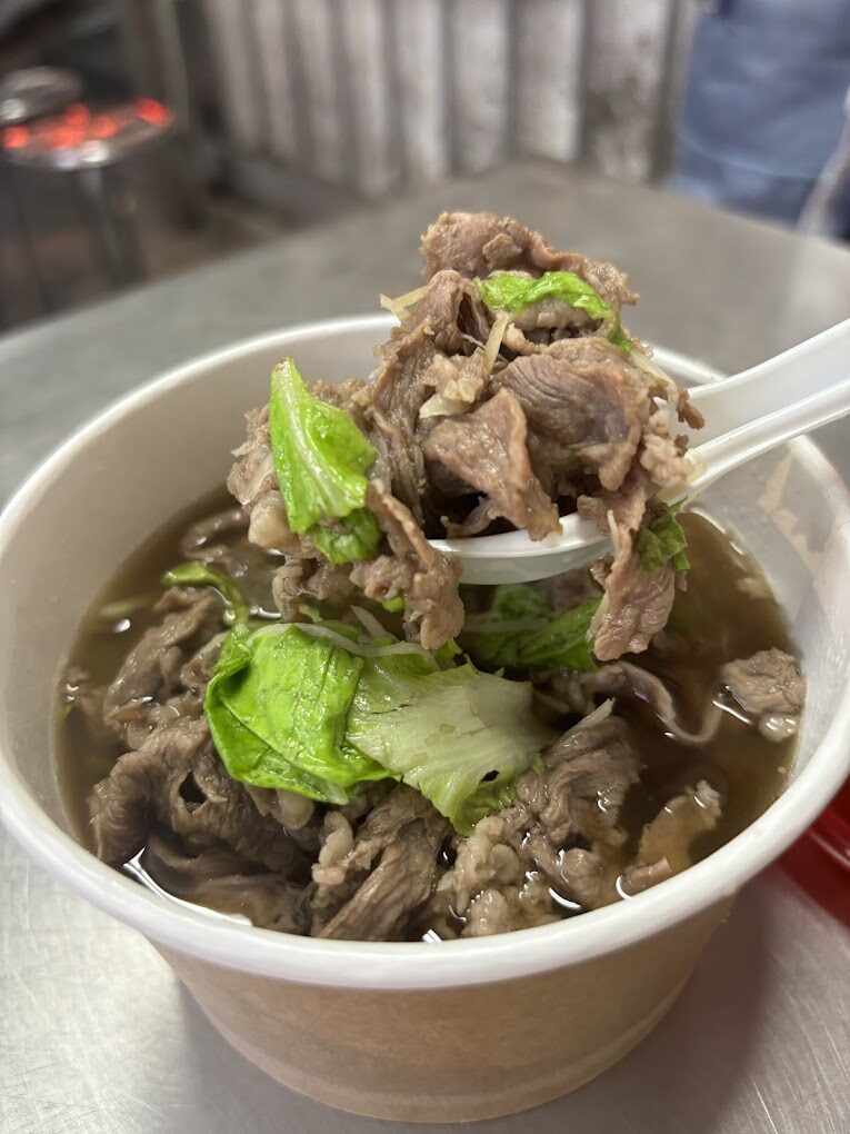 探索宜蘭景點與夜市美食：羅東夜市必吃小吃排行