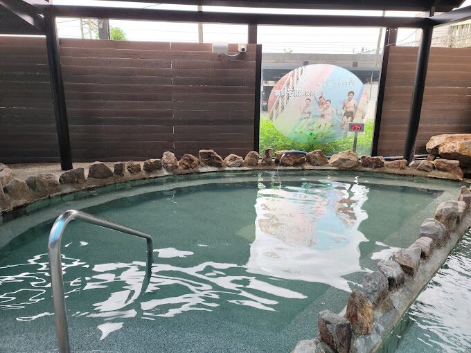 最佳宜蘭景點與住宿推薦：民宿、溫泉酒店到露營地點