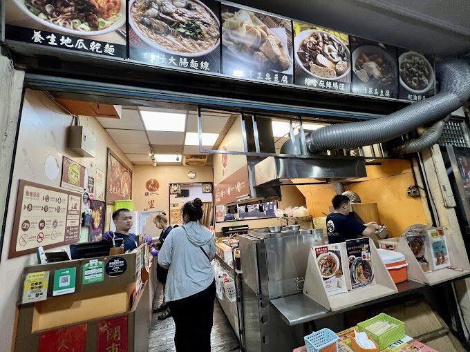 深度探索台北景點夜市文化：不可錯過的小吃推薦