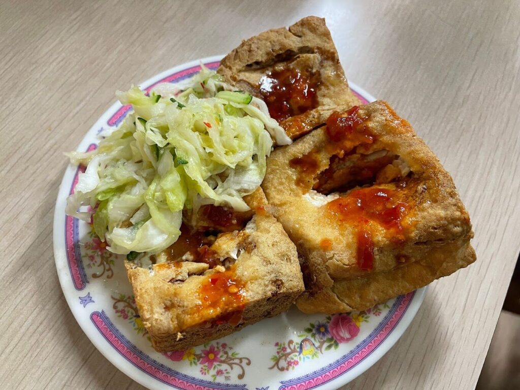 新社花海周邊美食推薦:賞花同時品嚐在地美味