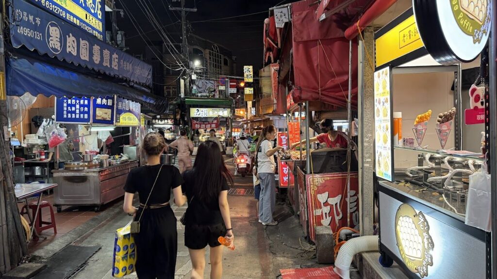 「台中美食推薦｜夜市小吃與人氣餐廳分享」