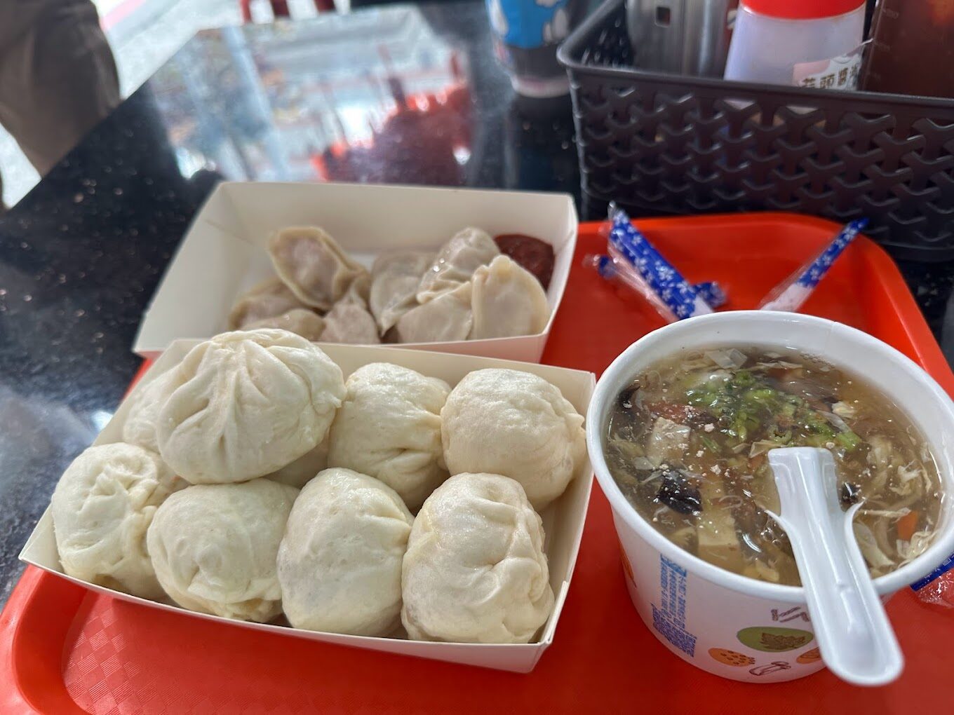 花蓮美食地圖：在地人推薦的必吃美食清單