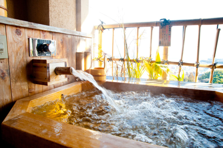 台中一日遊首選：溫泉、景點、特色美食全收錄