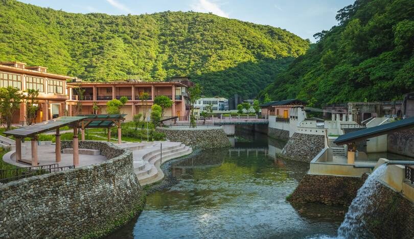 宜蘭溫泉旅遊全攻略：泡湯景點與住宿推薦