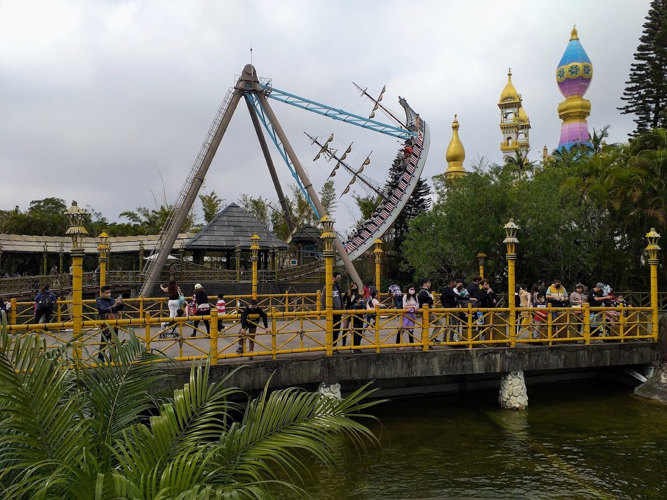 六福村必玩設施推薦