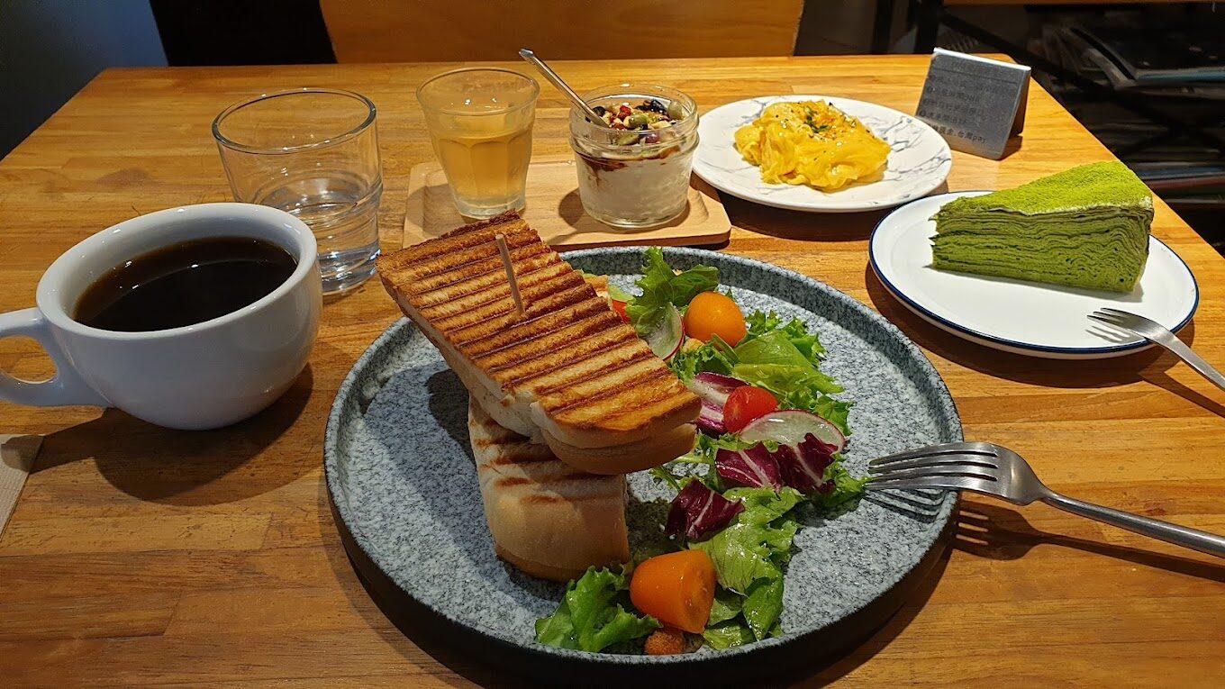 生活在他方 文青抹茶蛋糕