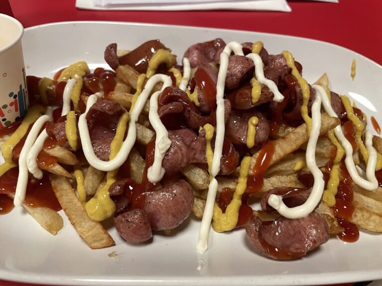 中正紀念堂必吃美食推薦：10 家不可錯過的餐廳