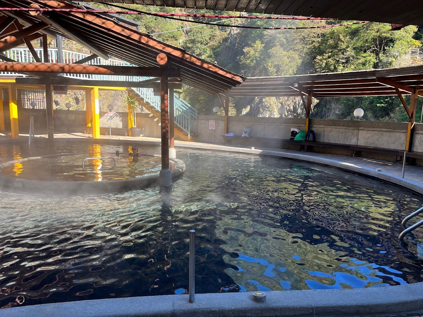 四季泡湯：台中最佳時節