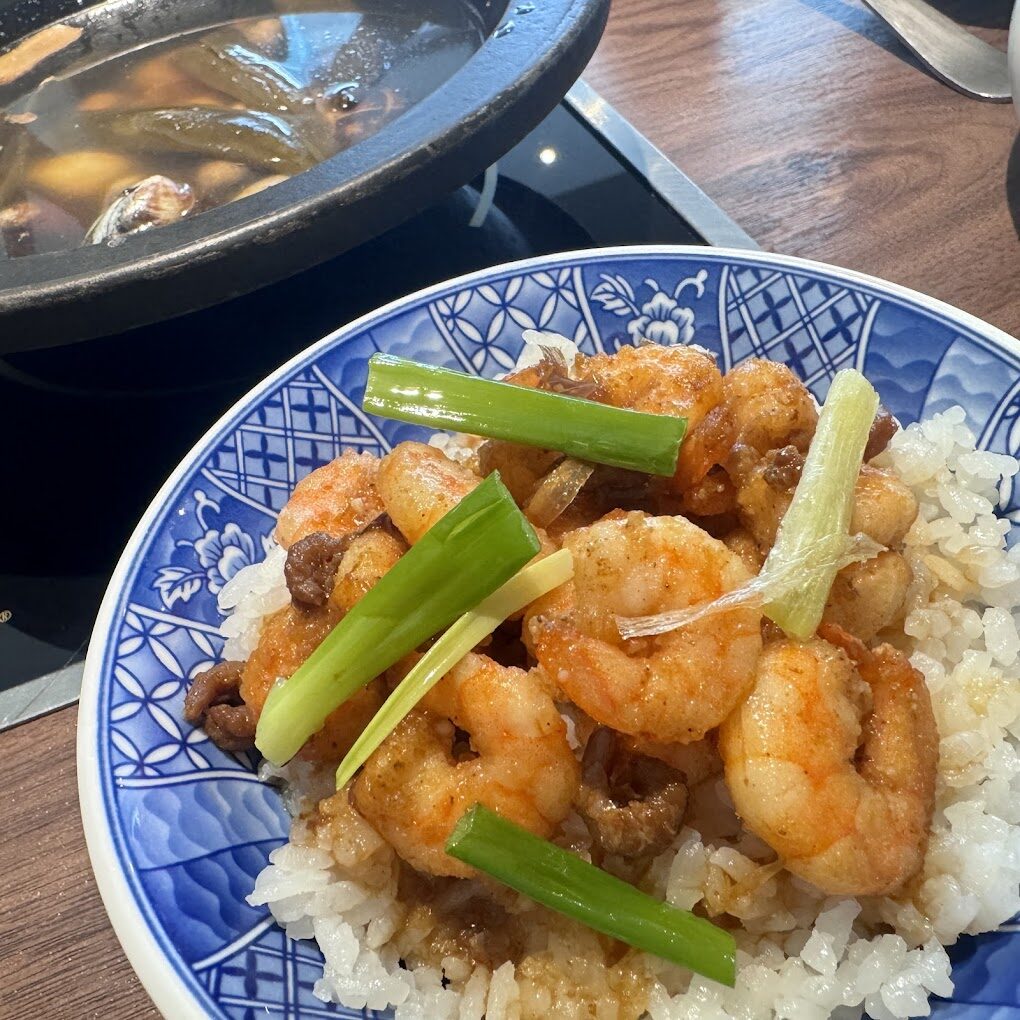 萬客什鍋霸氣進駐台北:傳統美味與創新點心並行