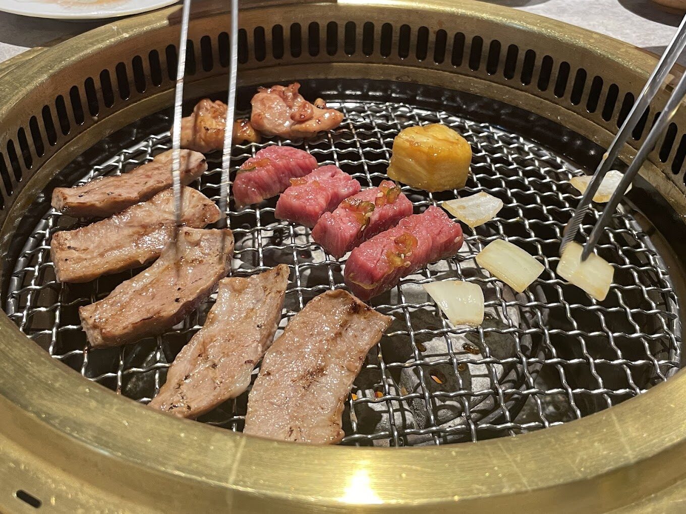 燒肉的美味指南：從選材到完美烹調