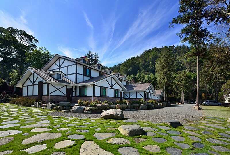 日月潭住宿指南：最佳湖景飯店與民宿選擇