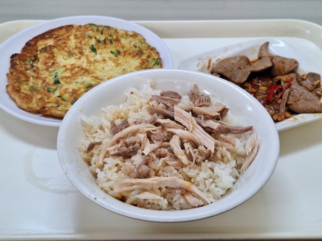 台南必吃雞肉飯推薦：在地人私藏美食清單