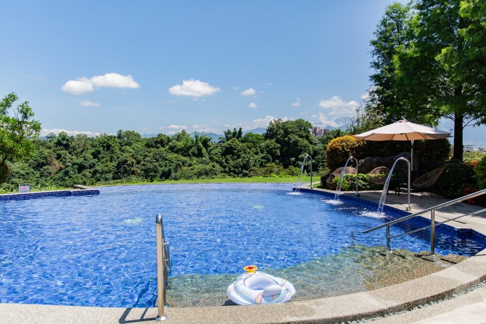 台灣最佳生態旅遊景點推薦：探索水與松森林莊園的自然奇觀