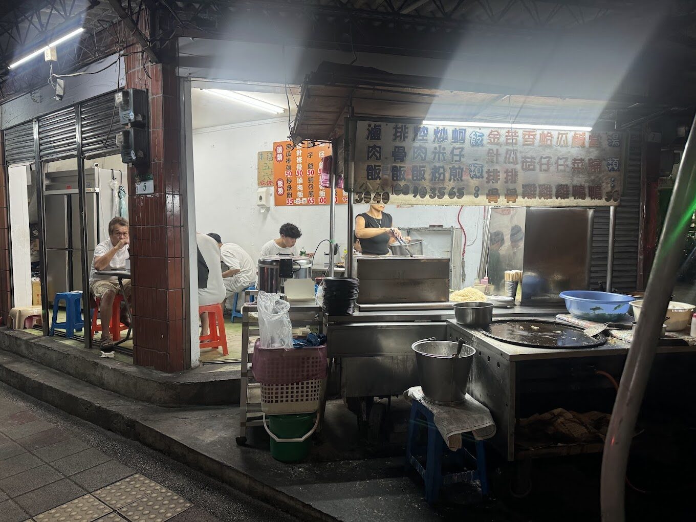 台灣控肉飯起源與特色分析