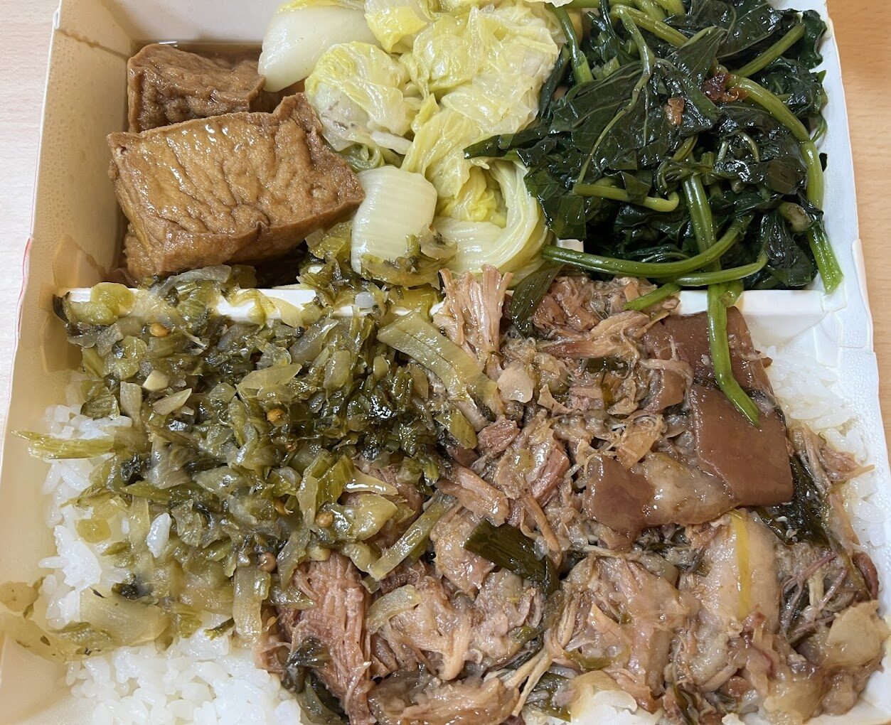 陳明統爌肉飯起源與品牌故事：特色台灣美食的成功秘訣