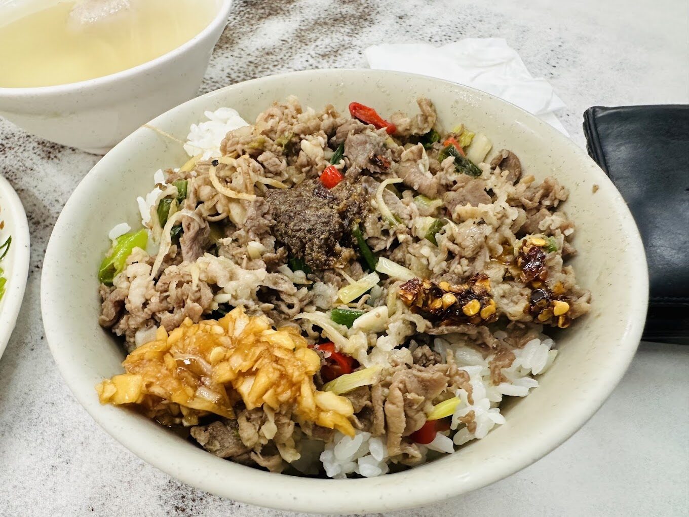 羊肉榮招牌菜品:必點的美味選擇