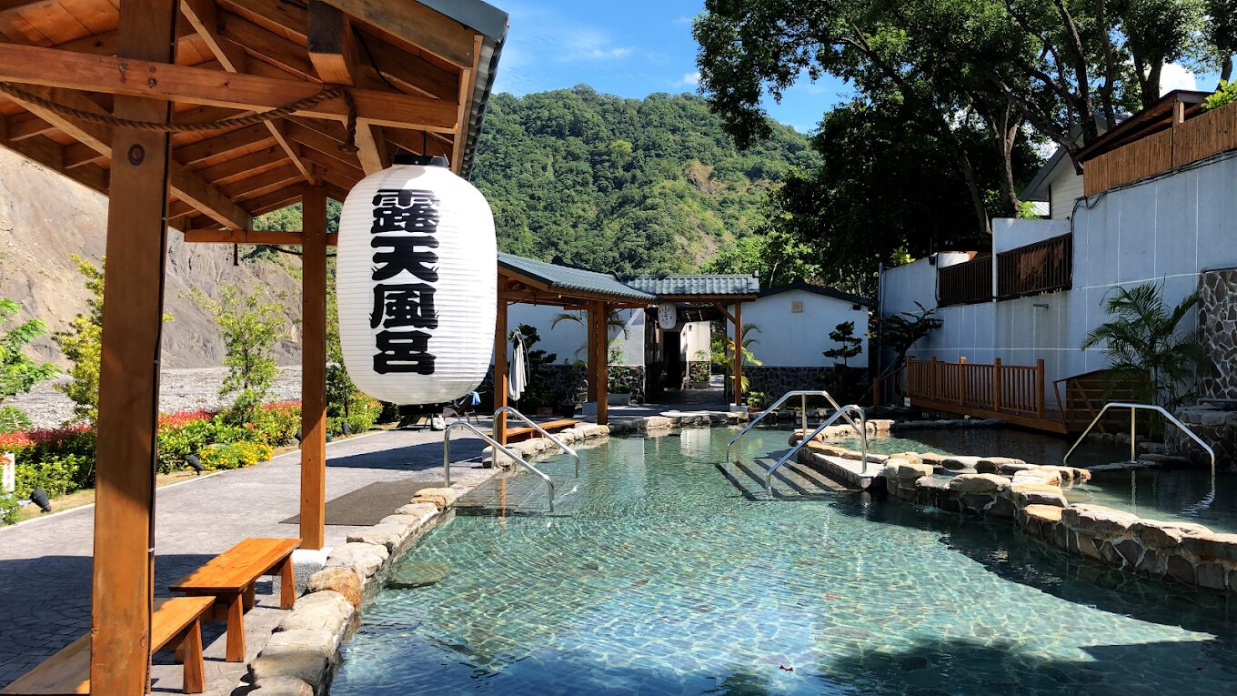 寶來溫泉:南台灣的溫泉秘境