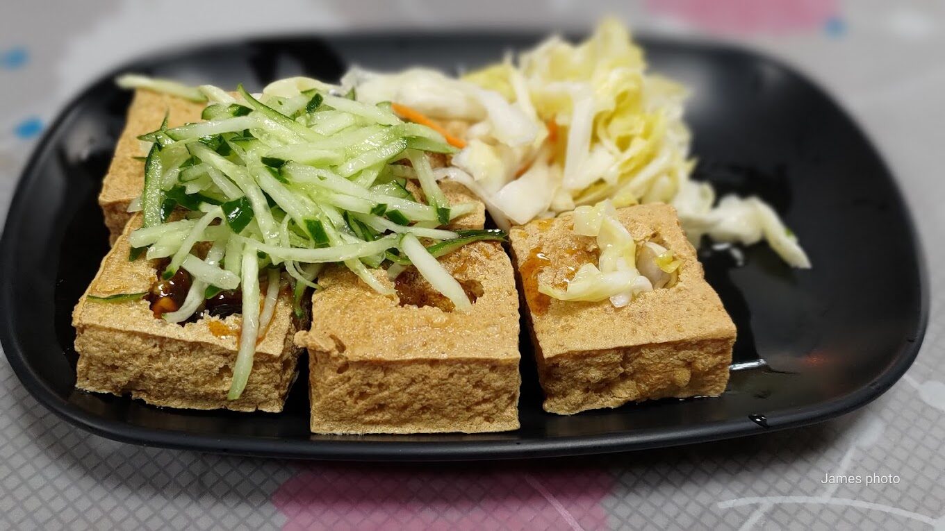 台中美食小吃的現代創新：從大麵羹到臭豆腐