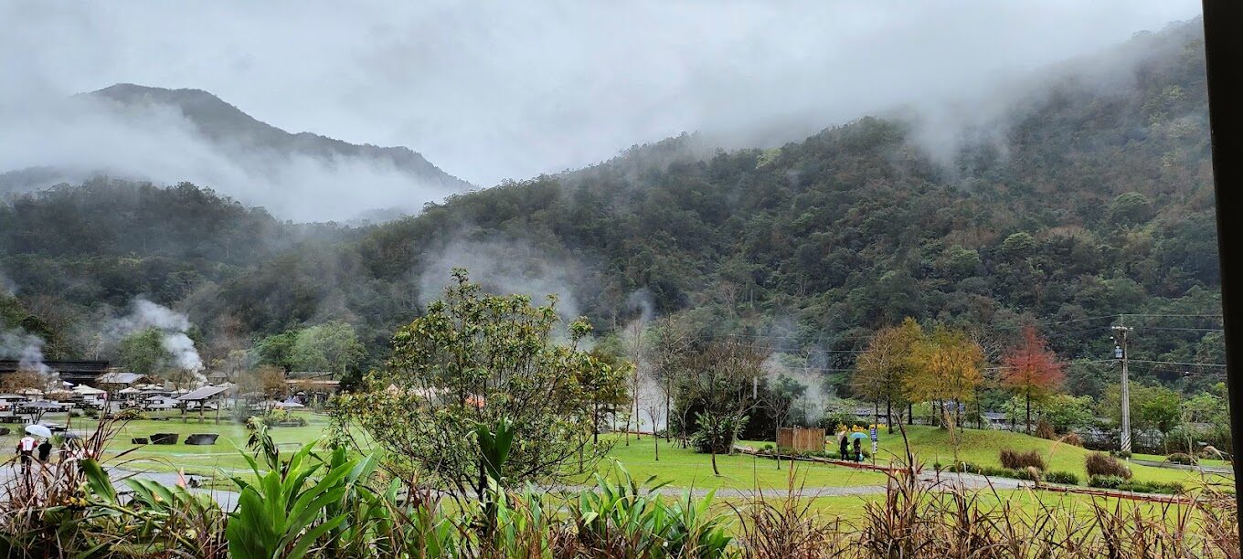 地熱谷公園全攻略：最佳旅遊時間與交通方式