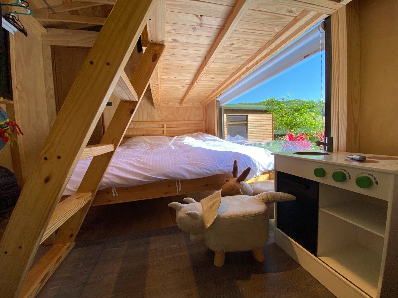 新竹內灣露營車推薦：拾階莊園詳細介紹