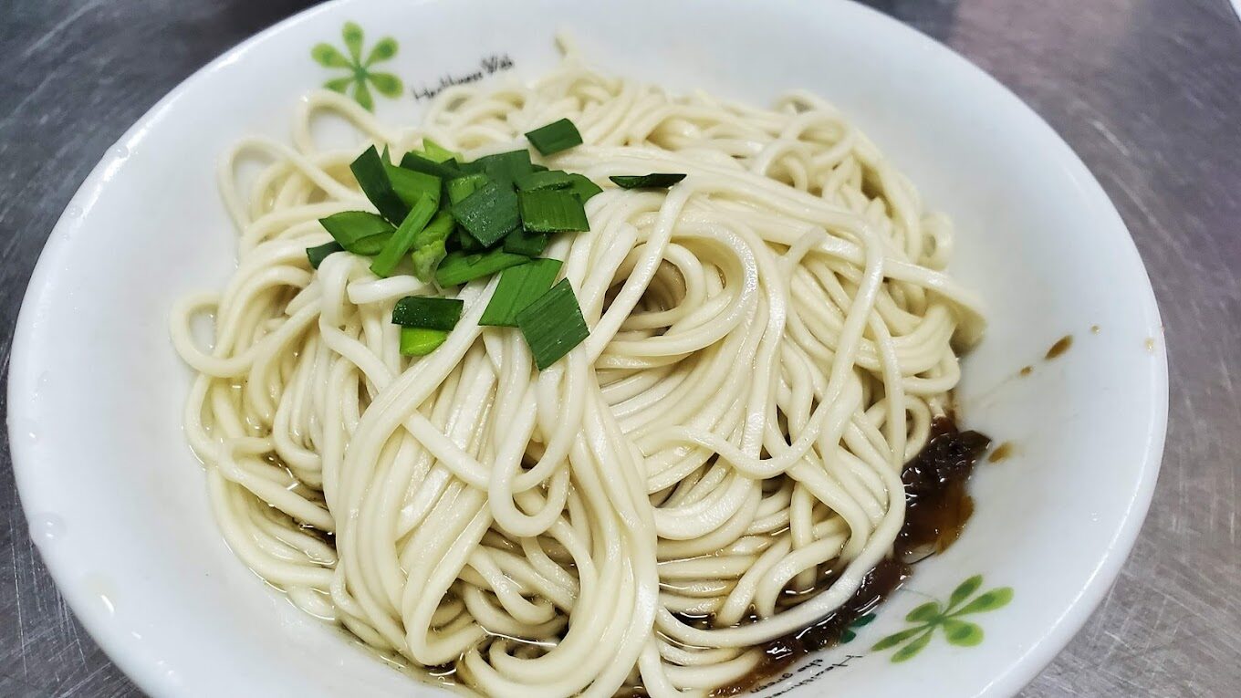 礁溪必吃隱藏版美食推薦：在地人私藏的美味餐廳