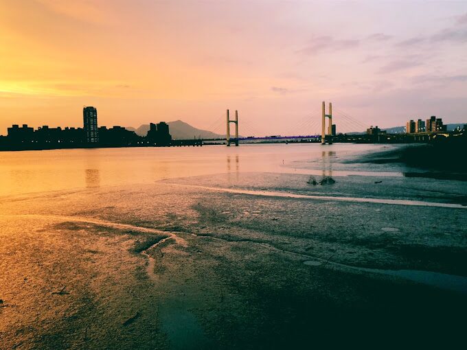 淡水河畔自行車道：騎行路線與租車資訊