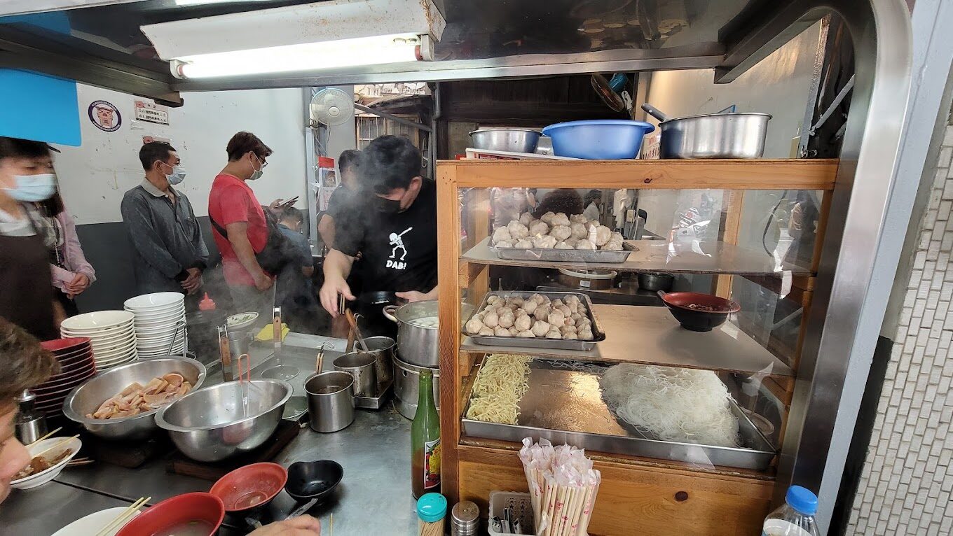 彰化必吃美食：泉焢肉飯的魅力解析