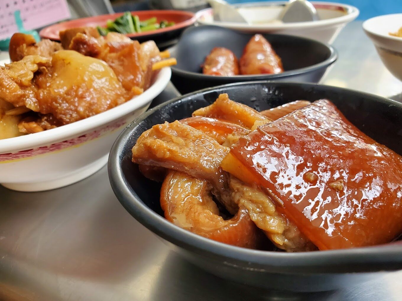 彰化必吃美食：泉焢肉飯的魅力解析