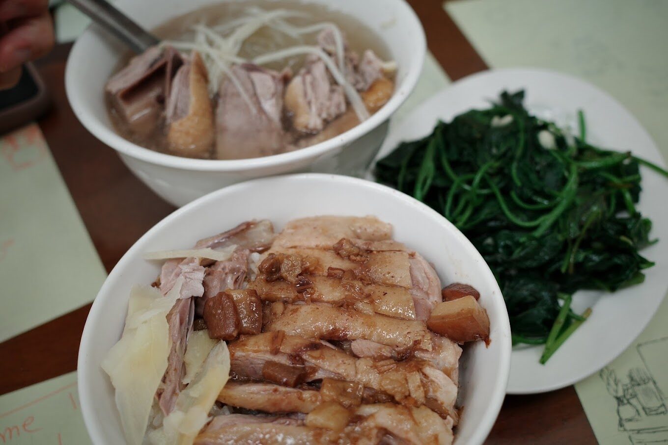 高雄鴨肉飯推薦：必吃的 10 家老字號美食
