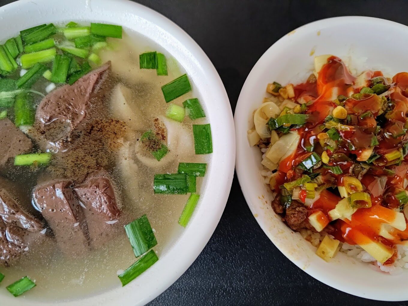 豐原必吃美食推薦：康康豬豬血湯評價與菜單介紹