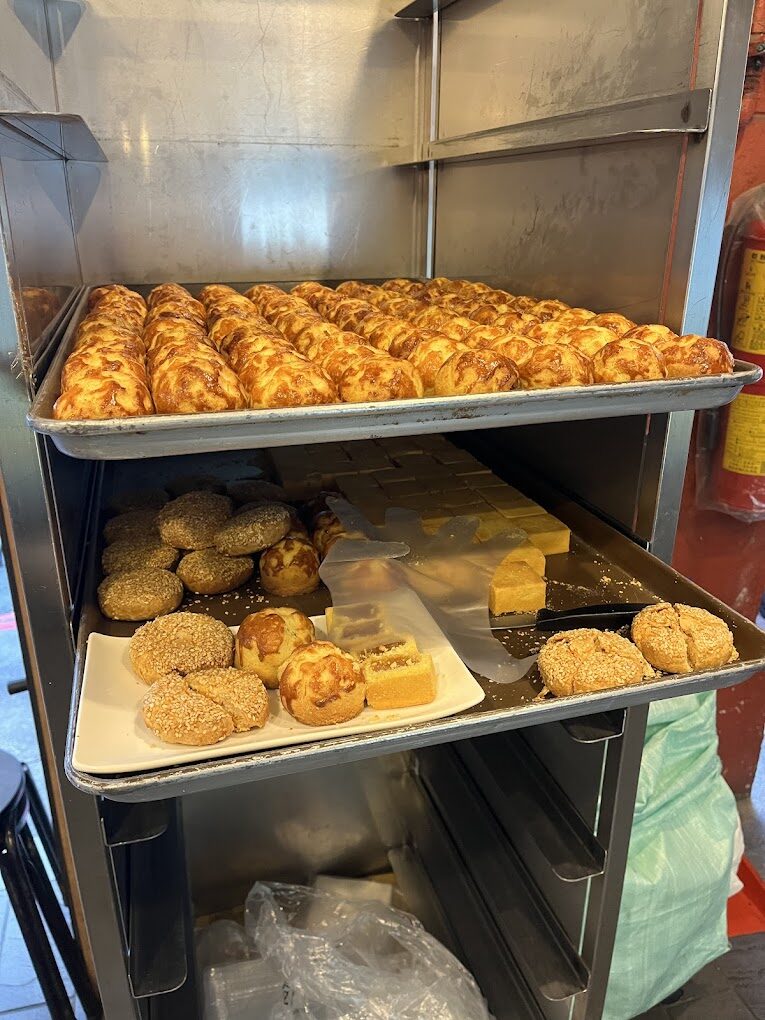 西門麵店推薦：必吃的銷魂豬腳飯