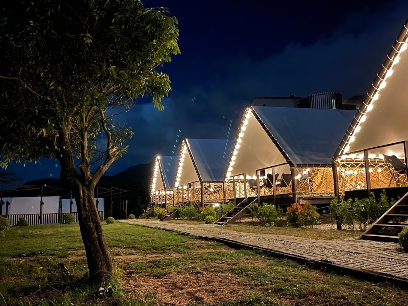 台灣豪華露營推薦：頂級露營地點大集合