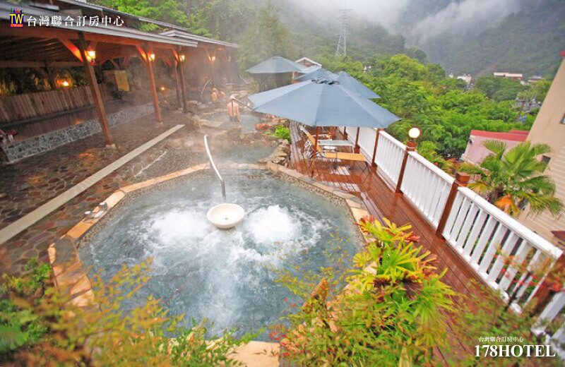 浪漫之旅：情侶必訪的最佳溫泉飯店地點