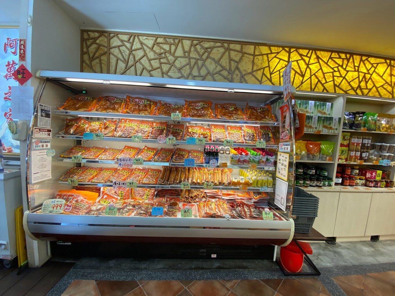 礁溪老街必買清單：特色商品與伴手禮推薦