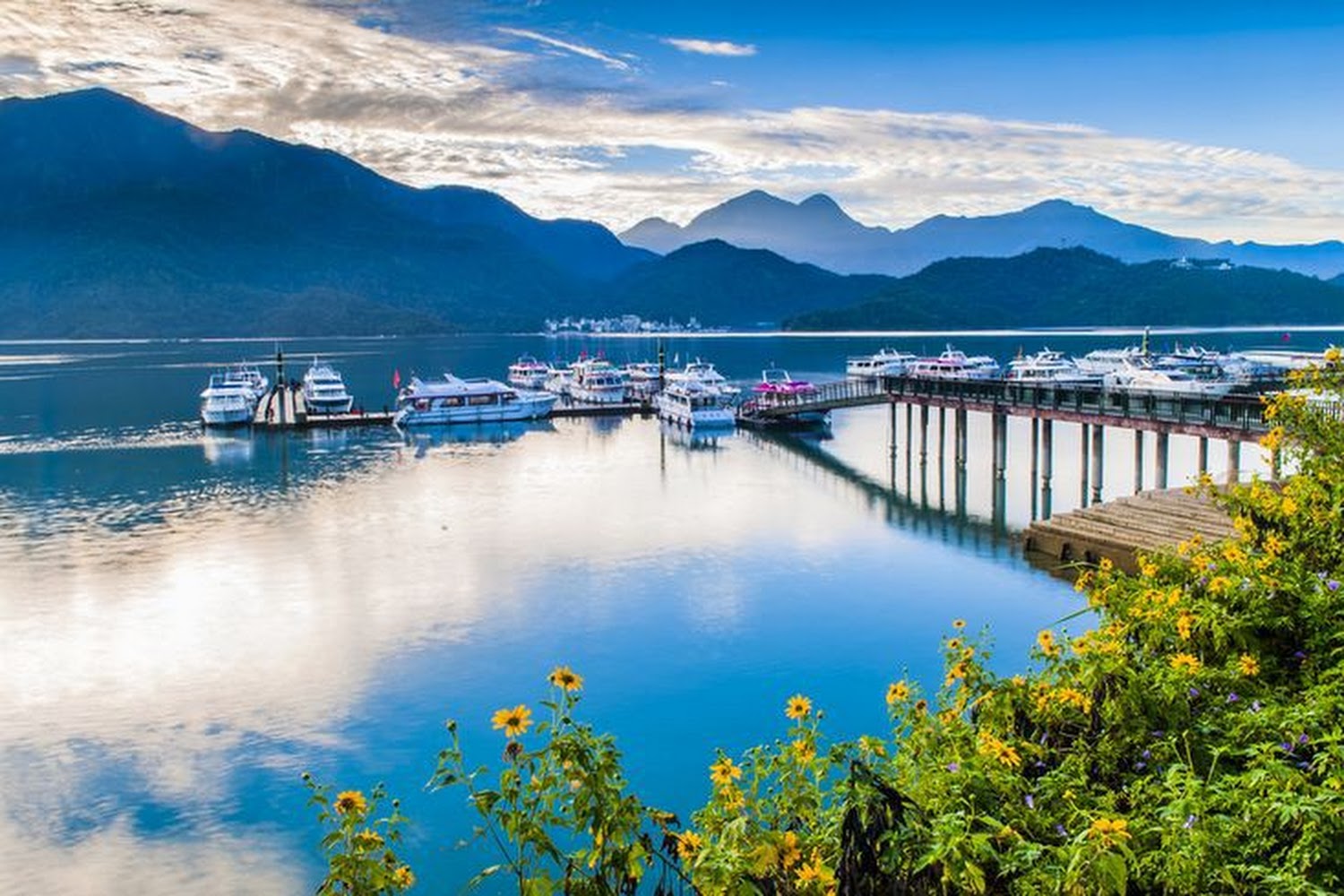 揭開日月潭餐廳的5大秘密|避免踩雷的美食指南