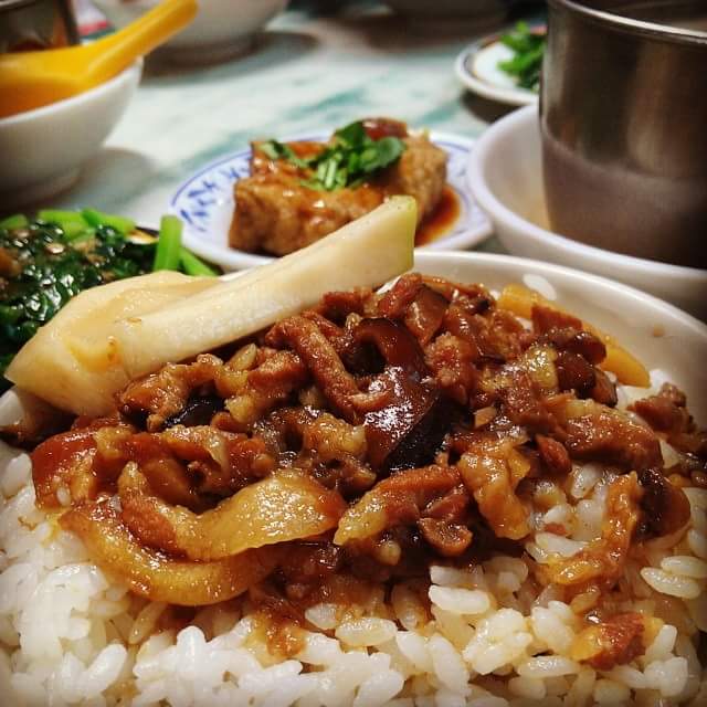 2025】探索甲尚飽的最佳美食體驗：必吃推薦和當地風味