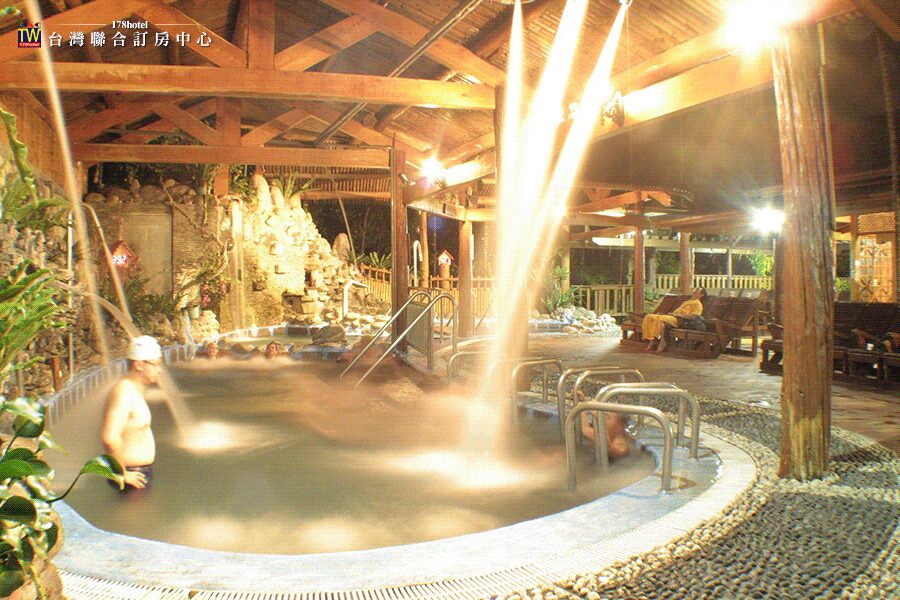 頂級溫泉與 SPA 設施