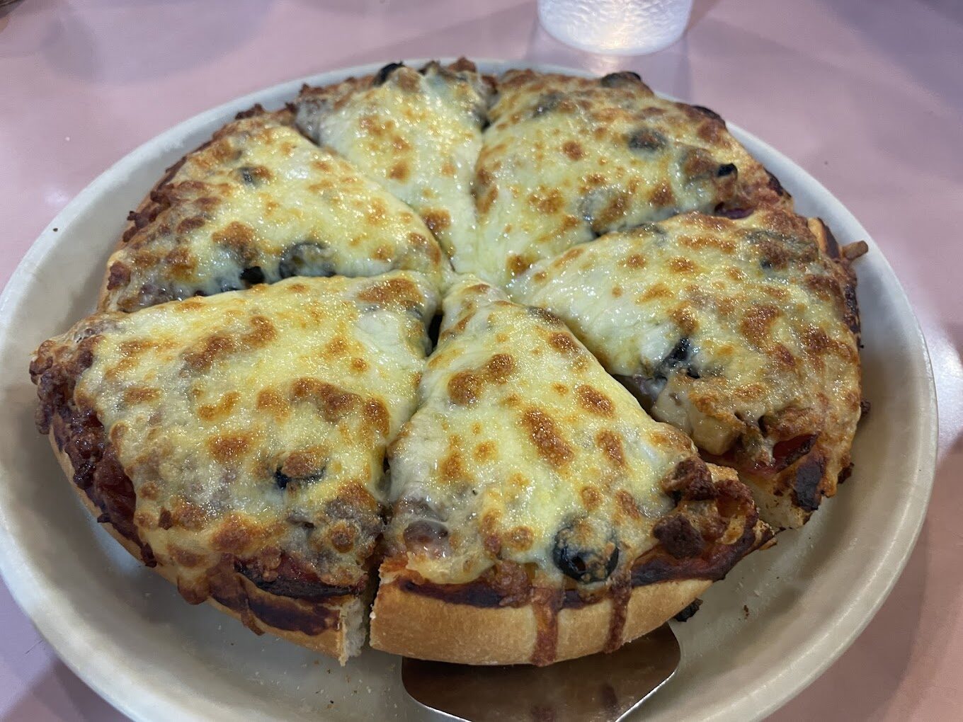 探索蘇阿姨比薩屋的特色口味和菜單揭秘