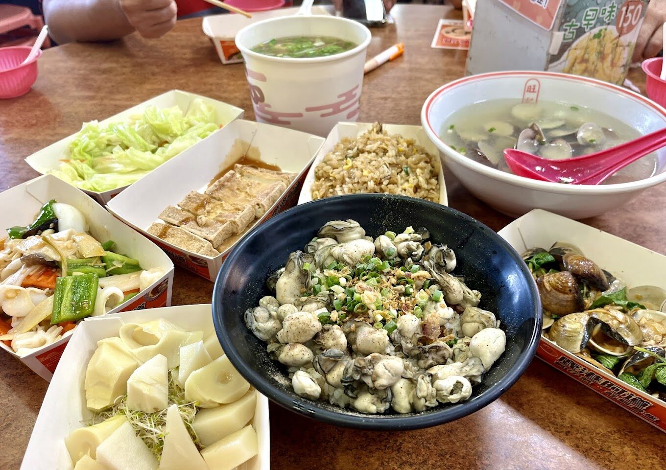 鹿港老街必吃：鹿港蚵仔煎推薦，品嚐最新鮮的滋味