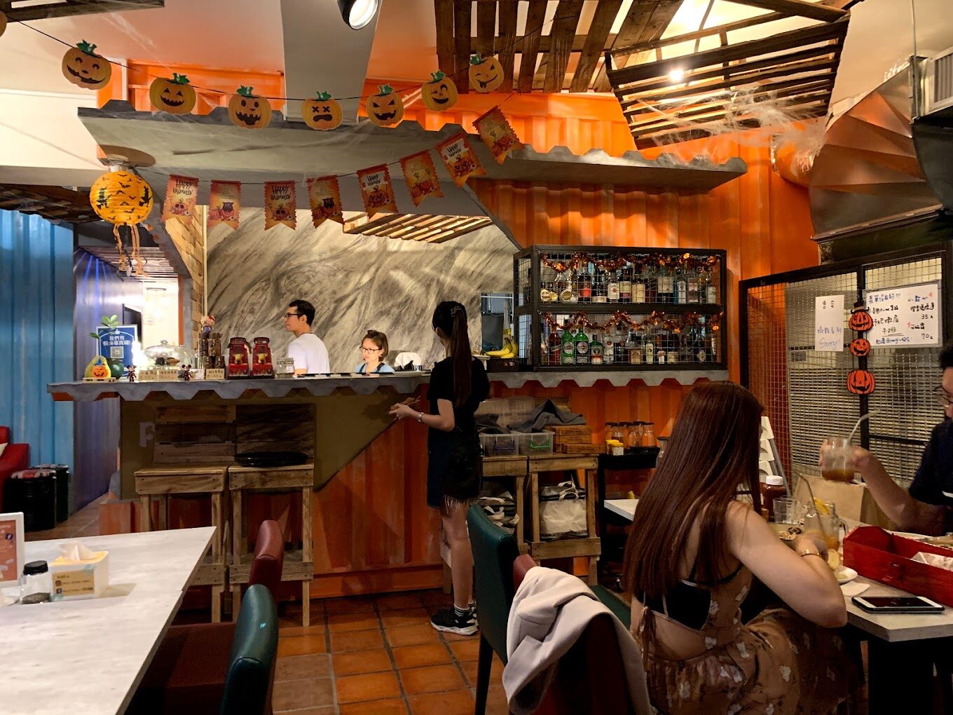 淡水老街美食推薦：淡水老街美食與小吃指南