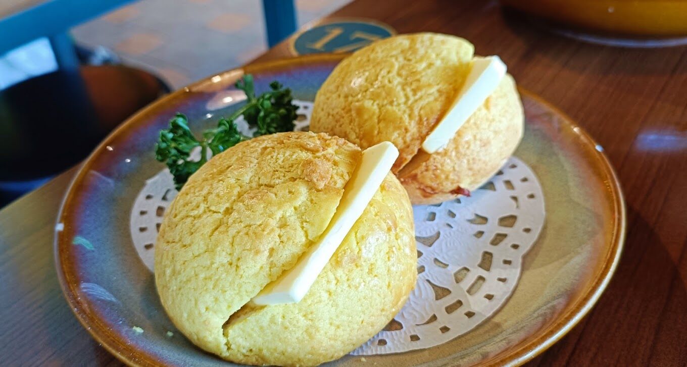 淡水老街美食推薦：淡水老街美食與小吃指南