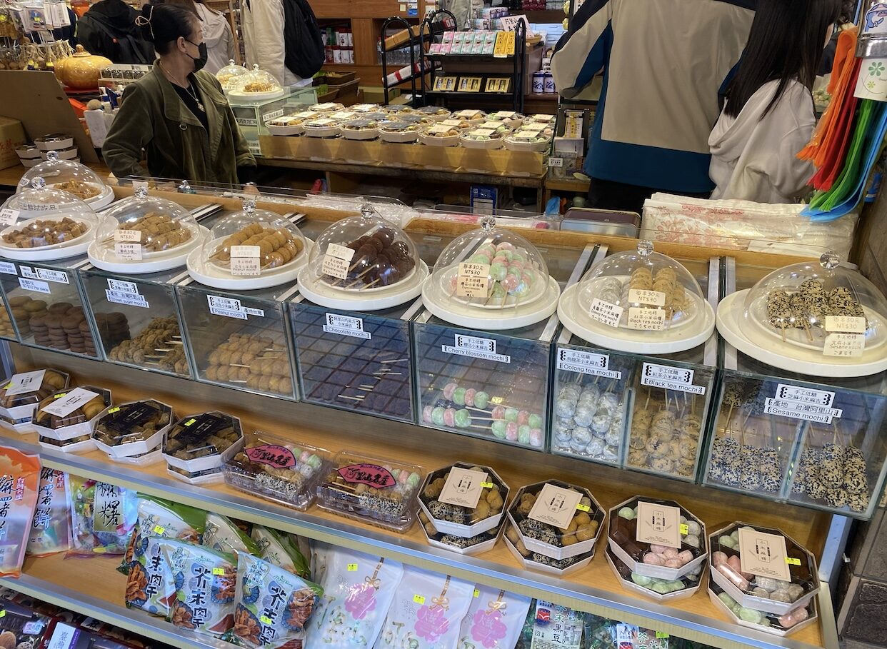 阿里山賓館及山賓餐廳、特產行，不容錯過的美食體驗