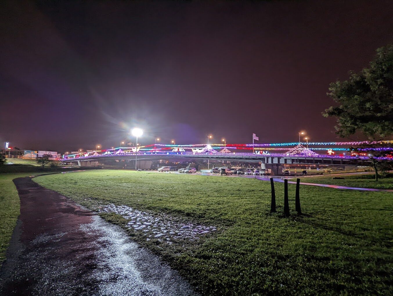 夜晚開車好去處：最適合開車欣賞城市夜景的地點推薦