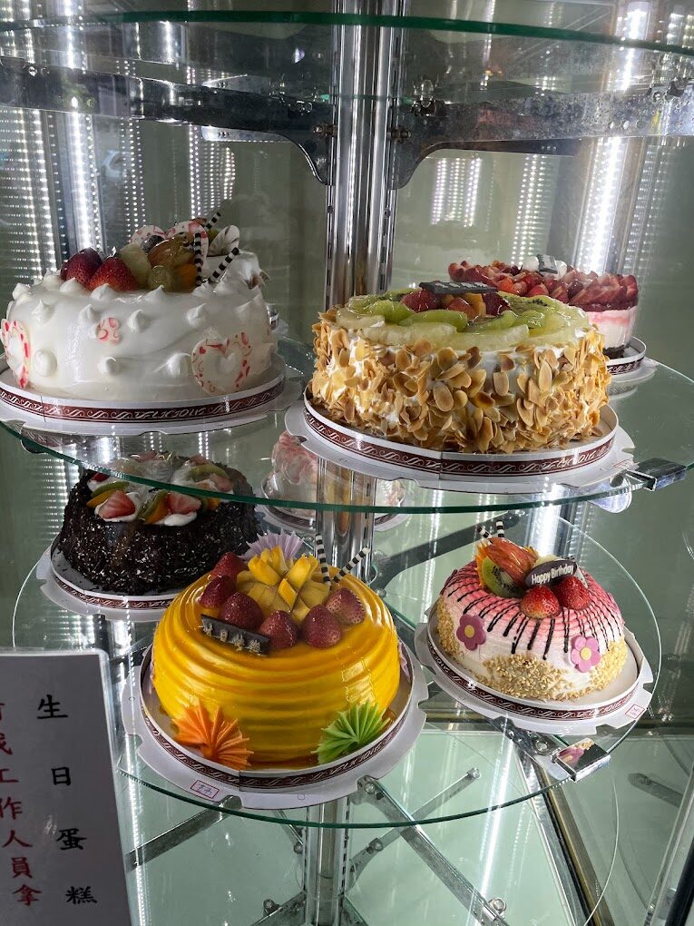 板橋必吃甜點：小潘蛋糕坊 板橋中正店的評論及新口味推薦