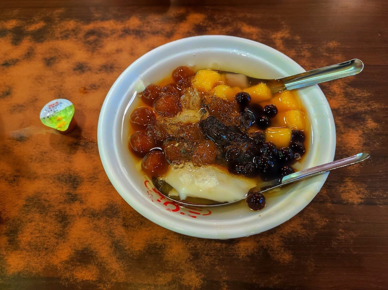 基隆廟口夜市美食推薦：不可錯過的十大小吃